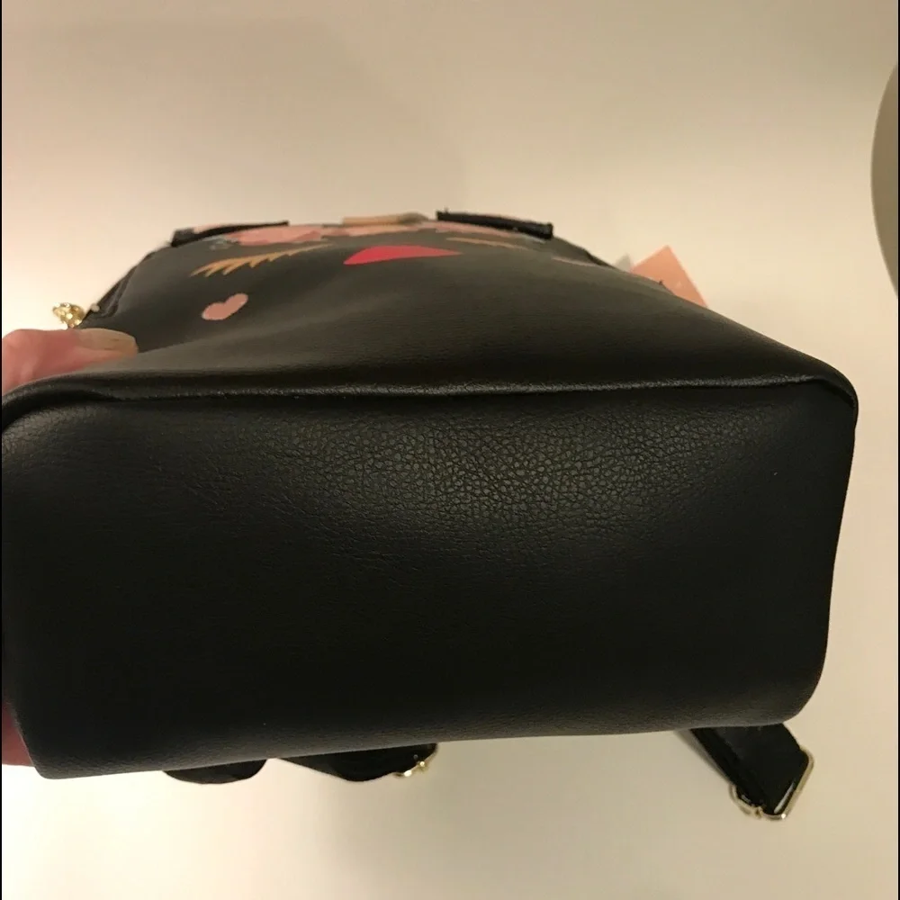 🦄 Betsey Johnson Mid Size Animal Backpack